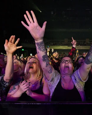 Season Closing Singalong Paradise Valley