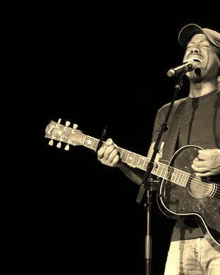 Darius Rucker Phoenix