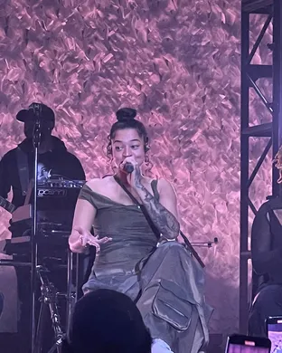 Ella Mai Tempe