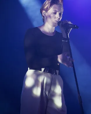 La Roux Phoenix