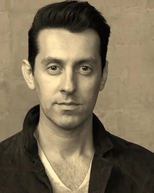 Max Amini Phoenix