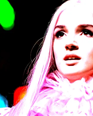 Poppy Phoenix